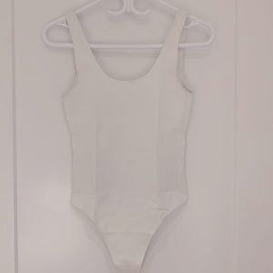 White Wilfred Aritzia Bodysuit size Small